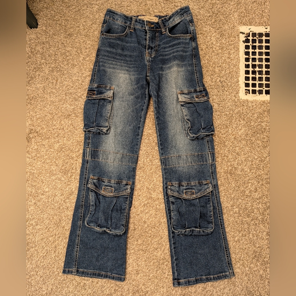Love Trends Blue Cargo Jeans Pockets Women's Size‎ 3